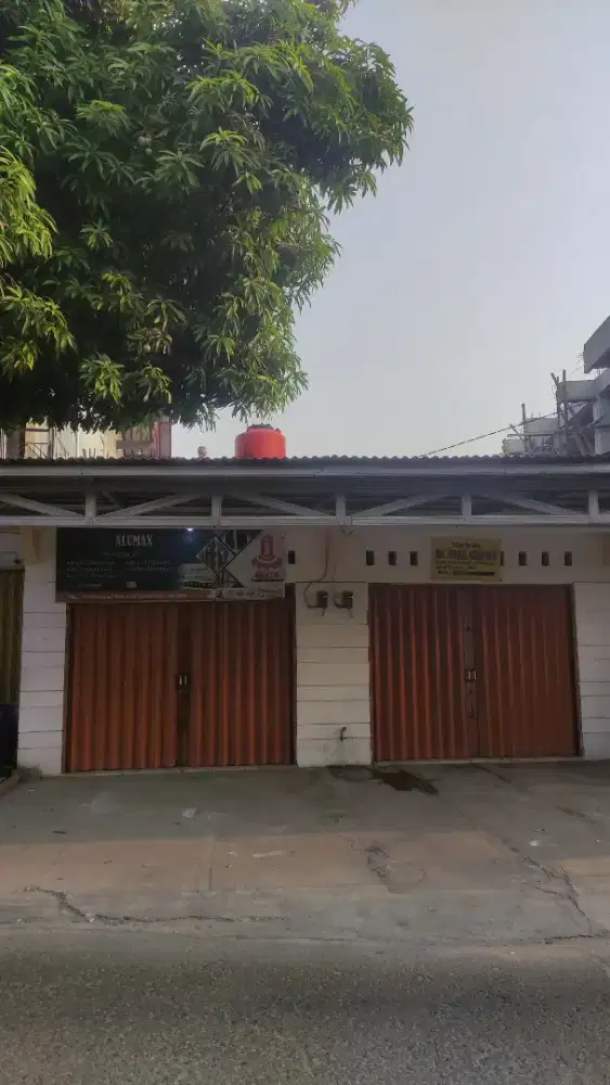 Dijual 2 bangunan ruko dan tanah siap huni di daerah mustika jaya