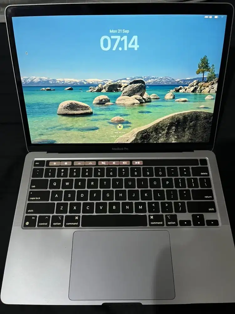 Macbook Pro M2 Touchbar 8/256 IBOX