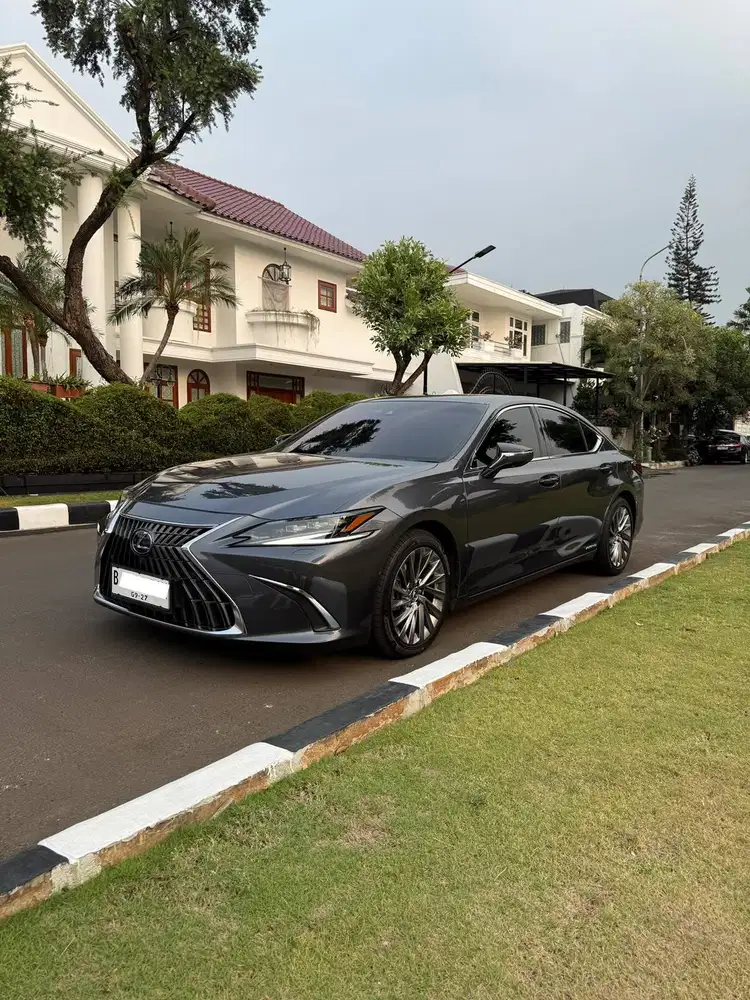 CASH 2022 Lexus ES300h Hybrid Ultra Luxury Facelift