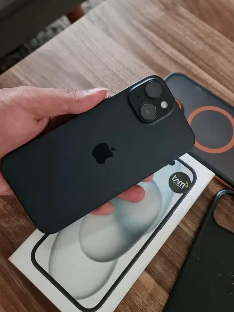 iPhone 15 128GB Graphite Ex Garansi tAm iBox