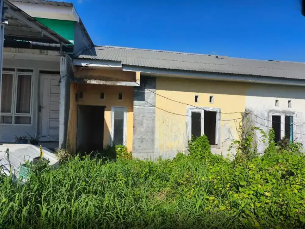 Dijual Rumah Tua sekitar Jalan Poros Barombong, Gowa