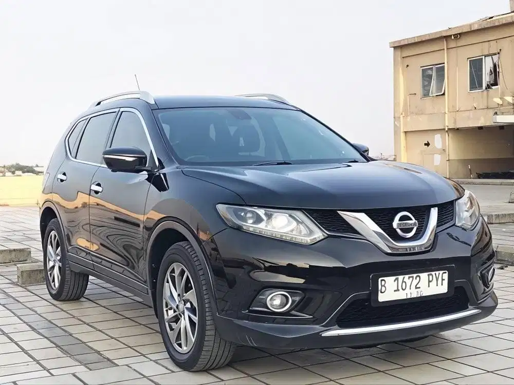 Nissan XTRAIL 2.5 AT 2015 GOOD CONDITION