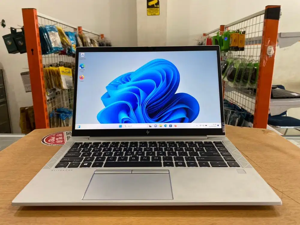 HP Elitebook 845 G7 Amd Ryzen 7 Pro 4750U Ram 16GB SSD 256GB Touchscre