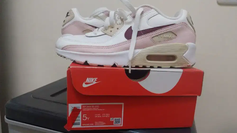 Sepatu Nike anak Cewek
