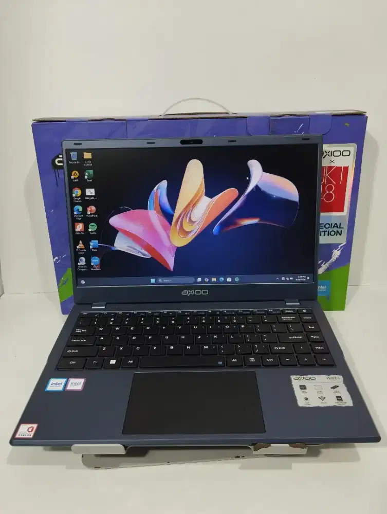 LAPTOP AXIO HYPE 1