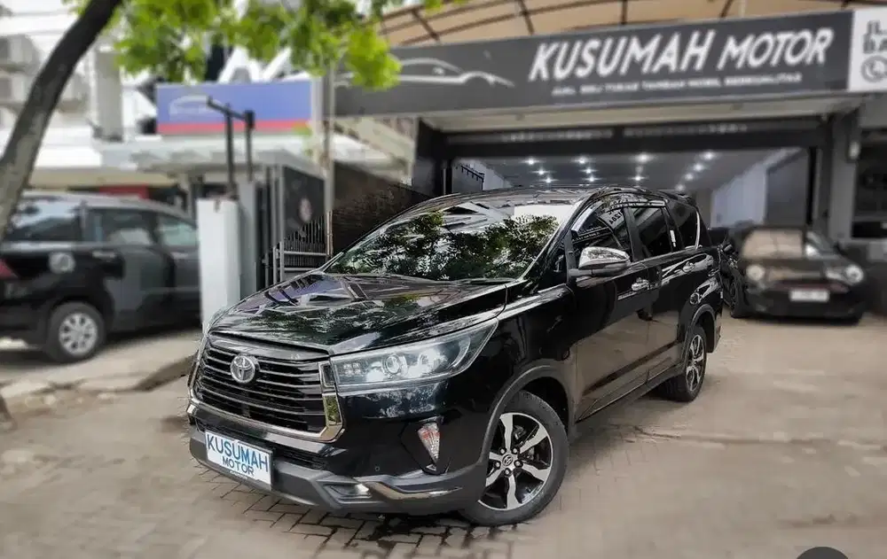 KIJANG INNOVA 2.4 VENTURER AT 2022