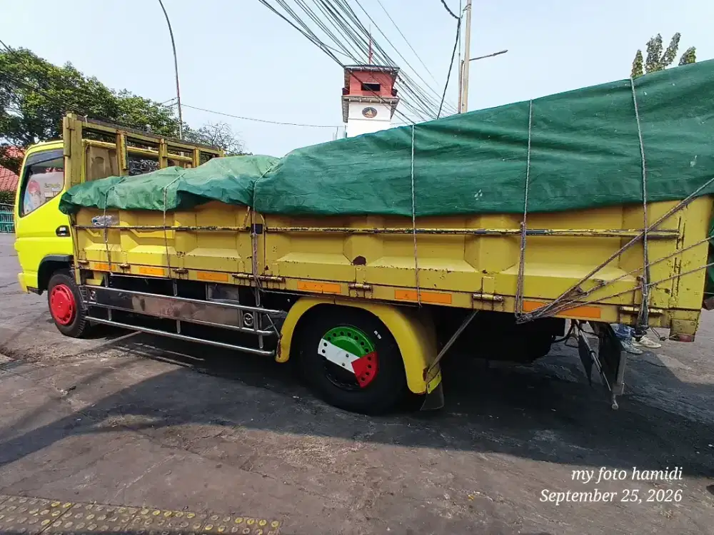 Truck Canter Engkel sasis Long