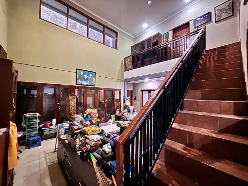 Dijual Cepat Rumah Siap Huni Lokasi strategis Di turangga