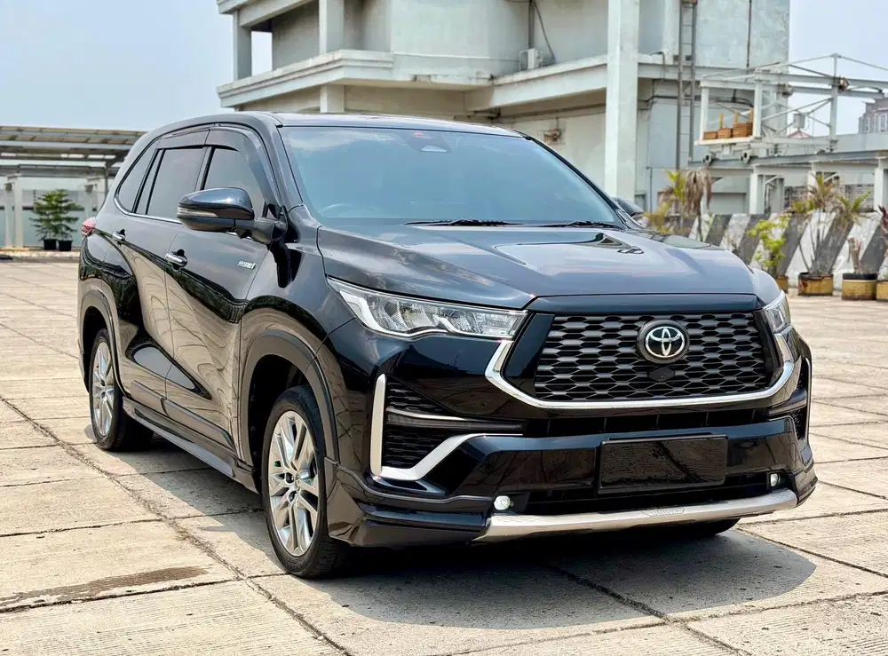 TOYOTA INNOVA ZENIX Q HYBRID MODELISTA 2023 HITAM TT 2024 HV