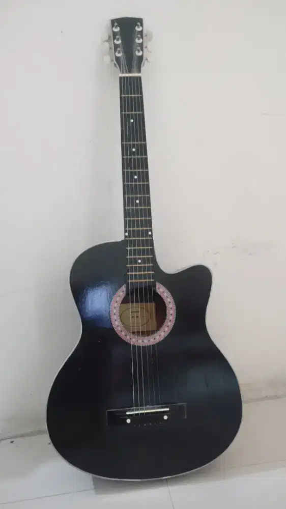 Gitar jarang dipakai