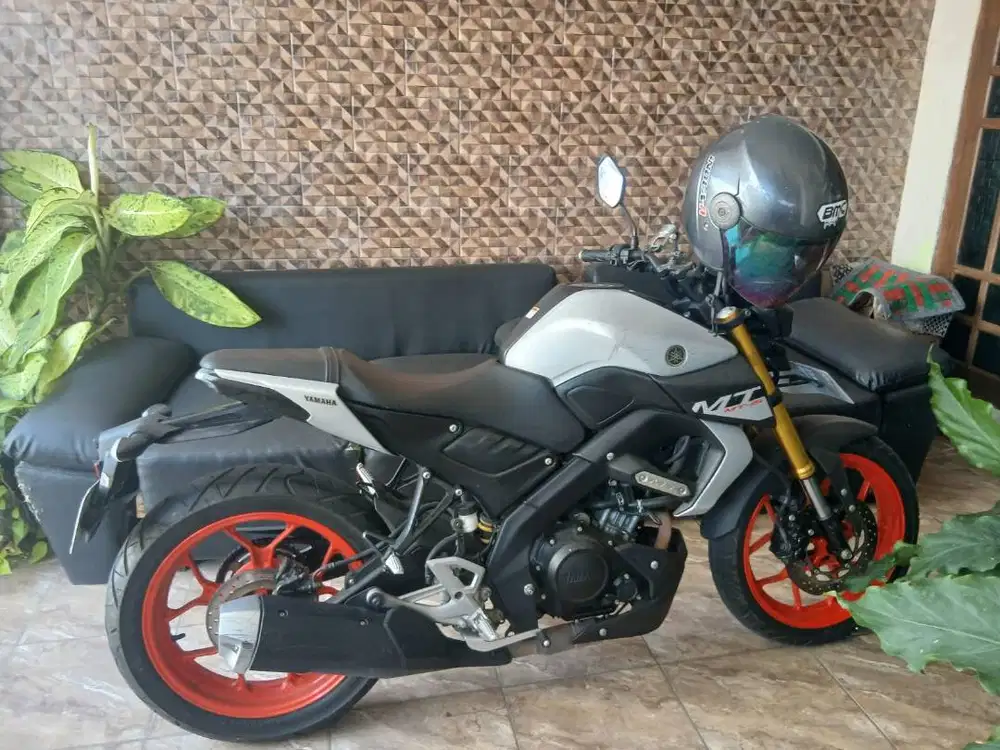 YAMAHA MT15 2018