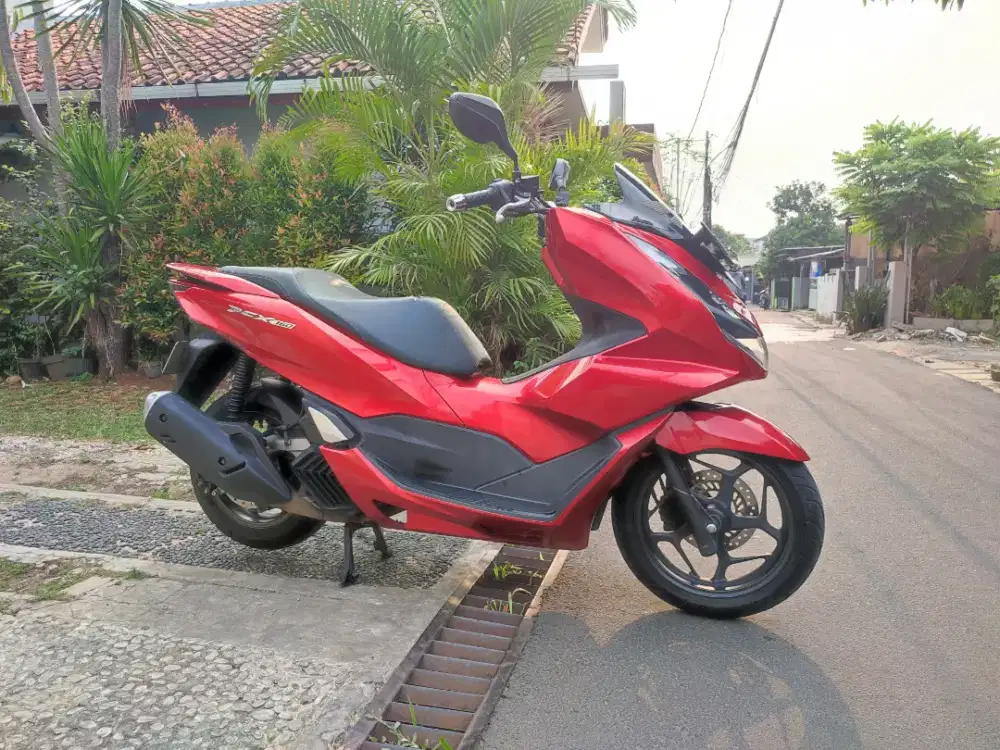 HONDA PCX 160 TAHUN 2023