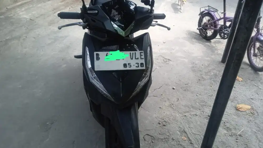 VARIO THECNO 150 OLD LED 2015