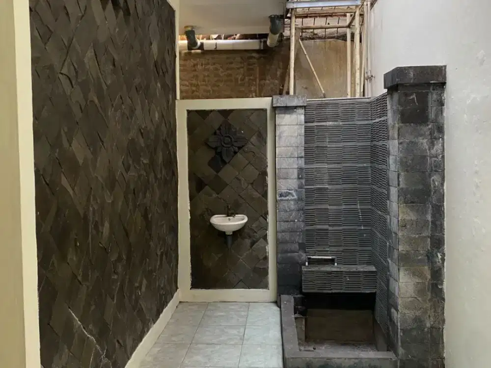 DIJUAL RUMAH 150m2  MINIMALIS SHM SIAP HUNI DI PULOGEBANG, CAKUNG, JAKARTA TIMUR