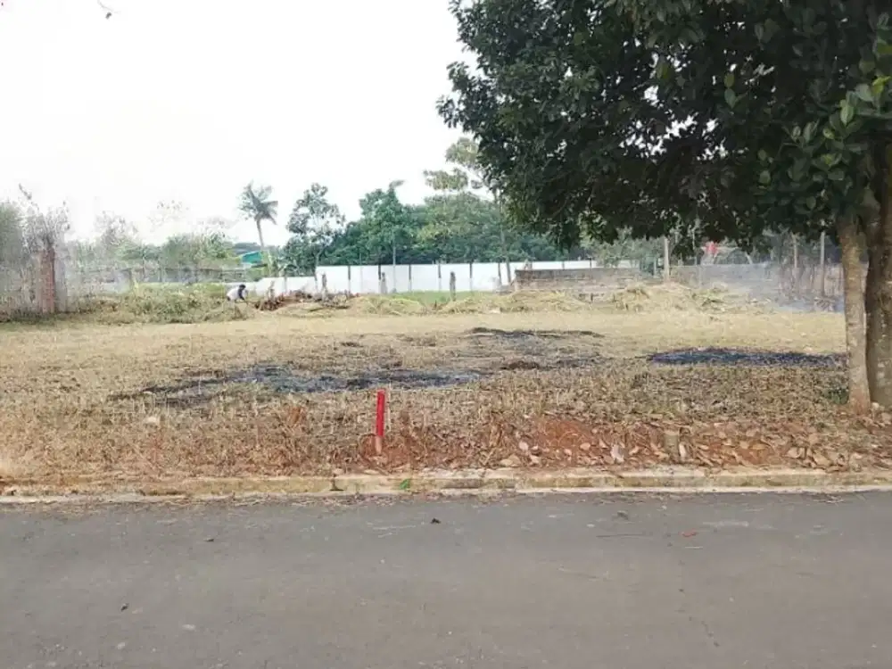 2 Kavling Tersisa 100 Meter Alun Alun Legok 1 Jt-an, SHM