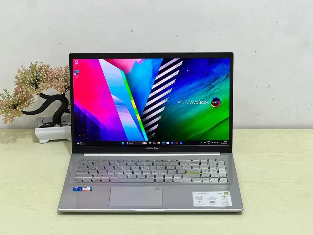 Asus VivoBook K513EA OLED i5-1135G7 RAM 8 SSD 256 GB No Minus semua ok