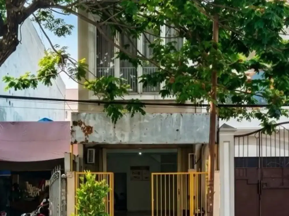 Ruko Jalan Kutai STRATEGIS