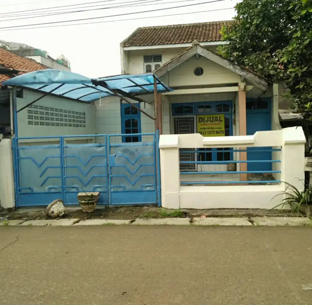 Dijual rumah 1 1/2 lantai , SHM , LUAS TANAH 155 M2 LUAS BANGUNAN165M2