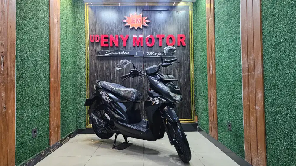 UD ENY MOTOR - Honda New Beat Street thn 2022