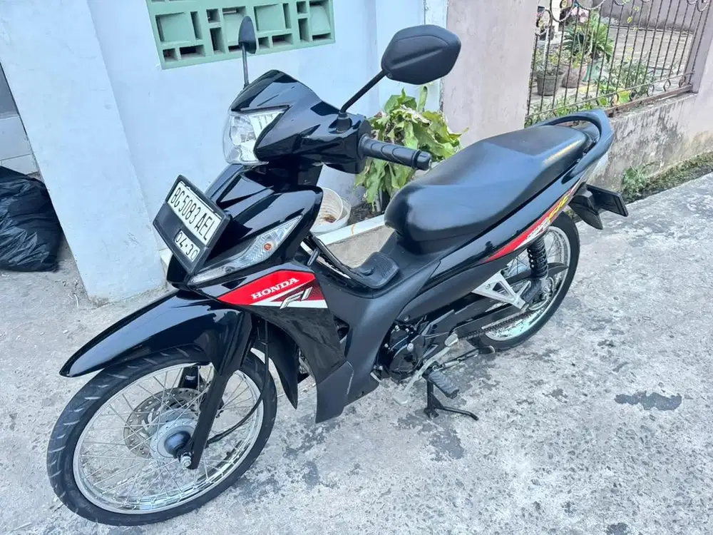 JUAL MOTOR NEW HONDA REVO FIT FI TAHUN 2025