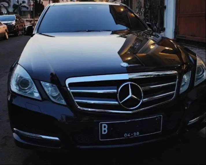 Mercedes Benz E300 Avantgarde