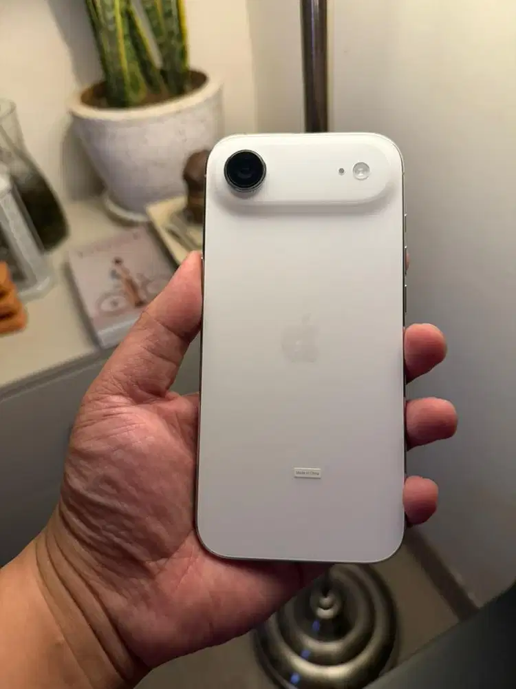 IPHONE AIR WHITE 256 GB