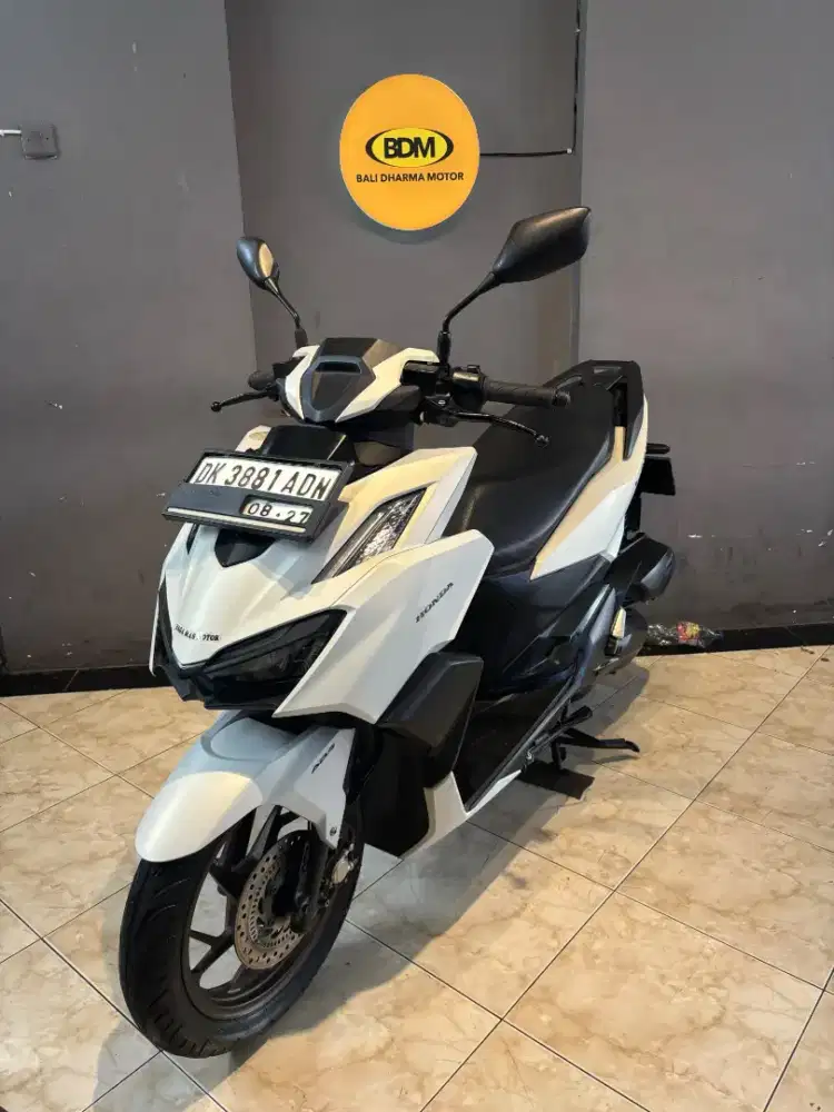 Honda. Vario 160 ABS thn. 2022 cash. Bali dharma motor.