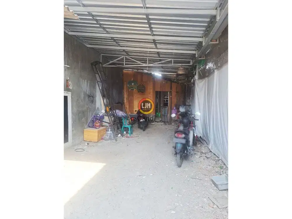 Rumah di Kenconowungu Tengah Semarang