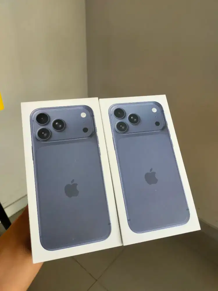 Home Credit • iPhone 17 Pro