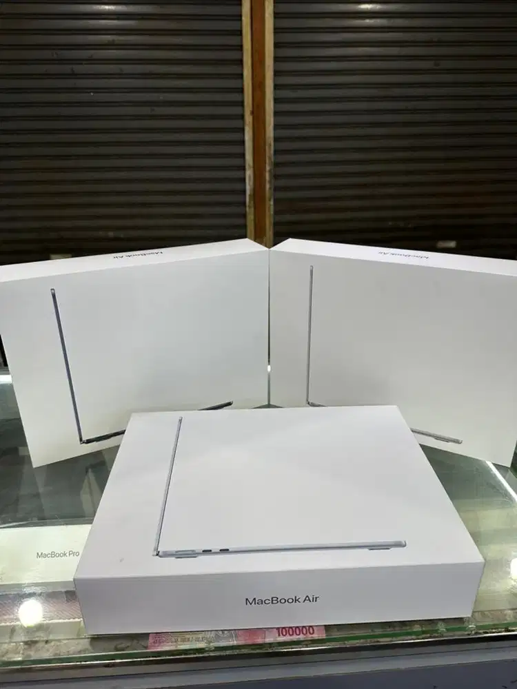 Macbook Air 13inch 512gb NEW