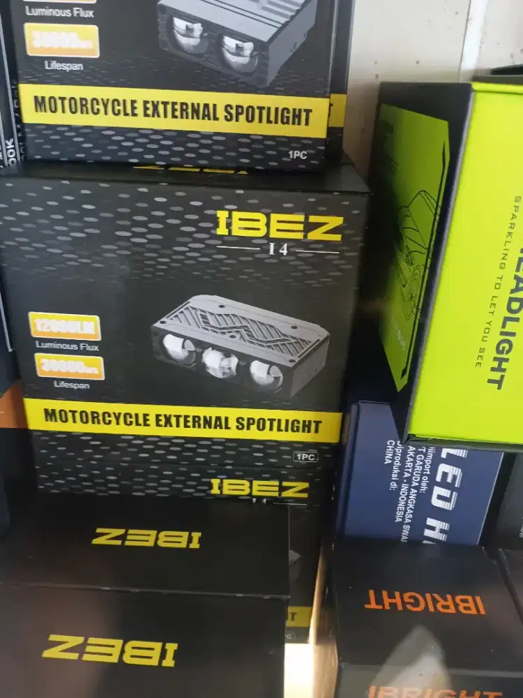 Lampu tembak laser 3 mata merek ibez i4