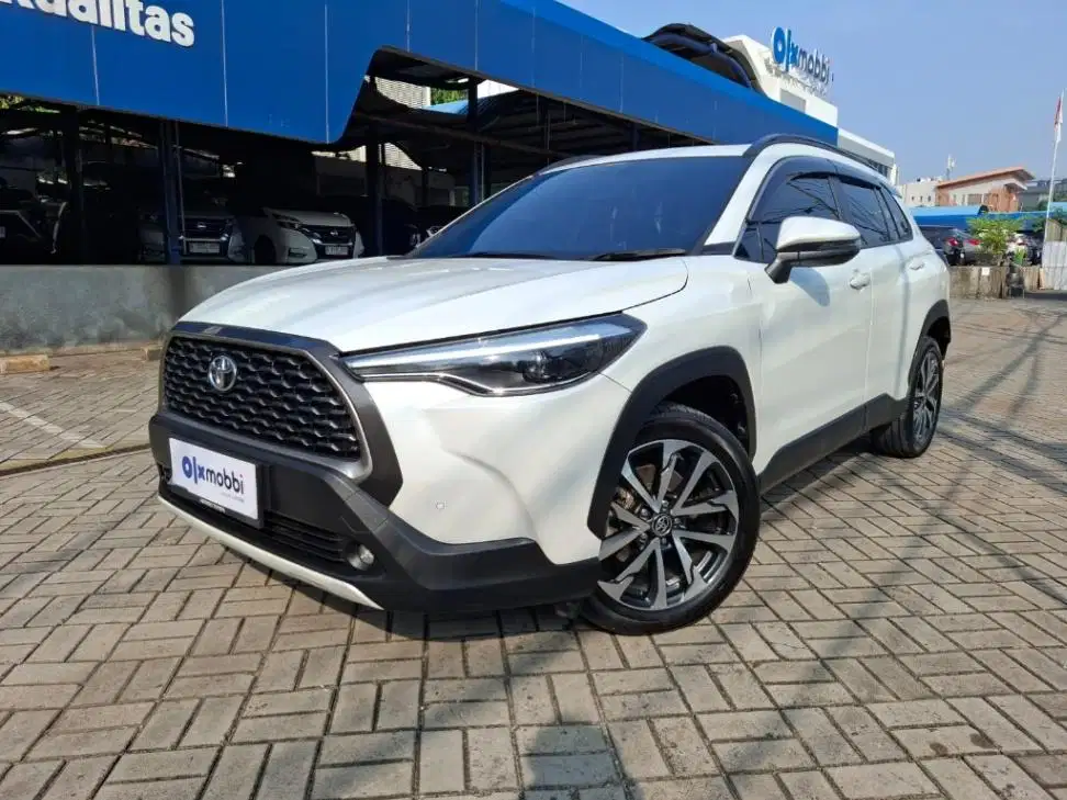 Toyota Corolla 1.8 Cross Bensin-AT 2020