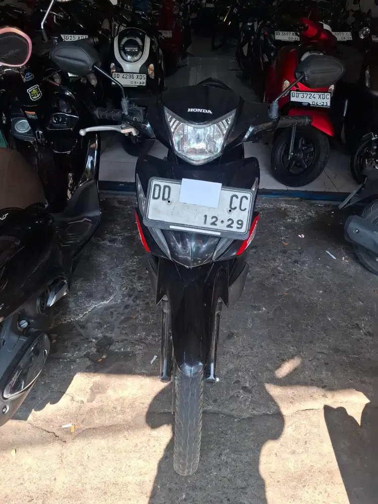 Honda Revo Fit 110cc 2024 Hitam