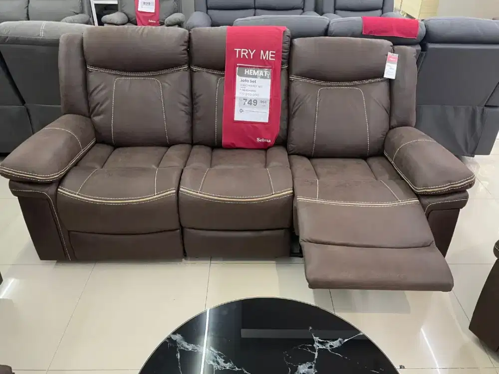 Winchester sofa set