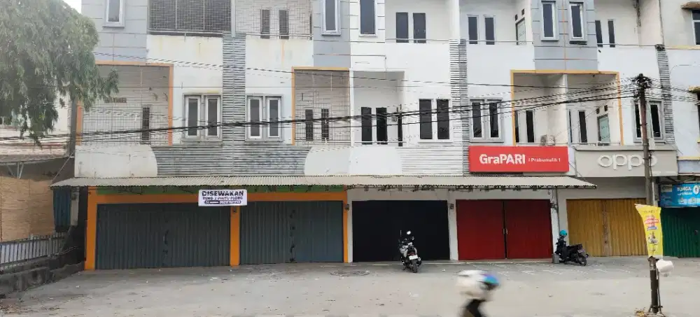 Disewakan ruko 2 pintu plong dijln jendral sudirman prabumulih