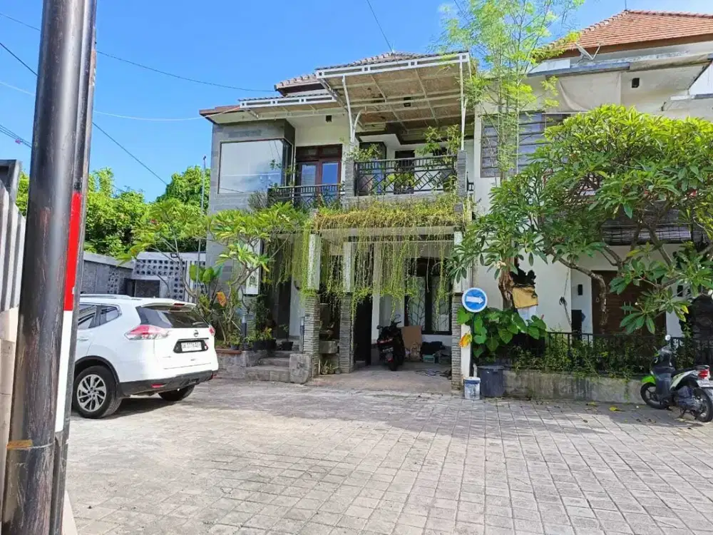 Rumah Exclusive One Gate Sistem dekat ke Sanur dan Renon di Sidakarya