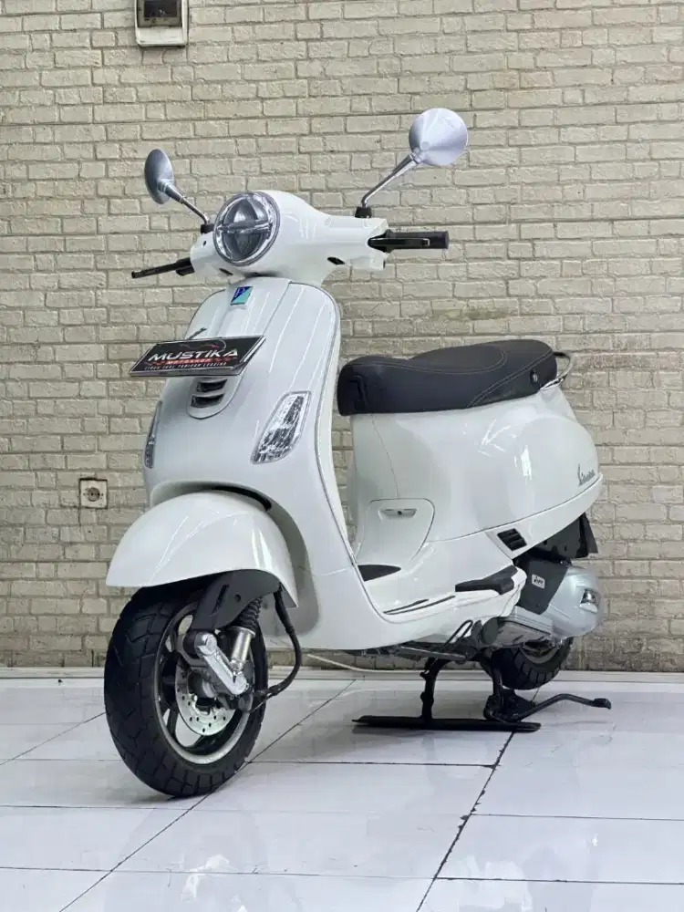 Odo 10rb Istimewa!!Vespa Lx 125 Led 2024 White N Asli Mulus-Mustika