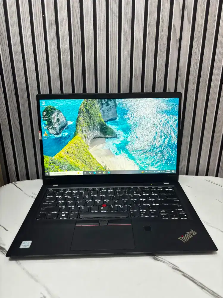 Lenovo Thinkpad X1-Core i5