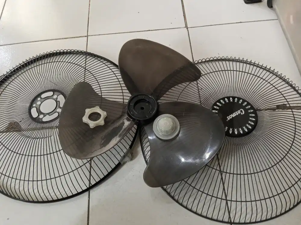 Baling kipas cosmos