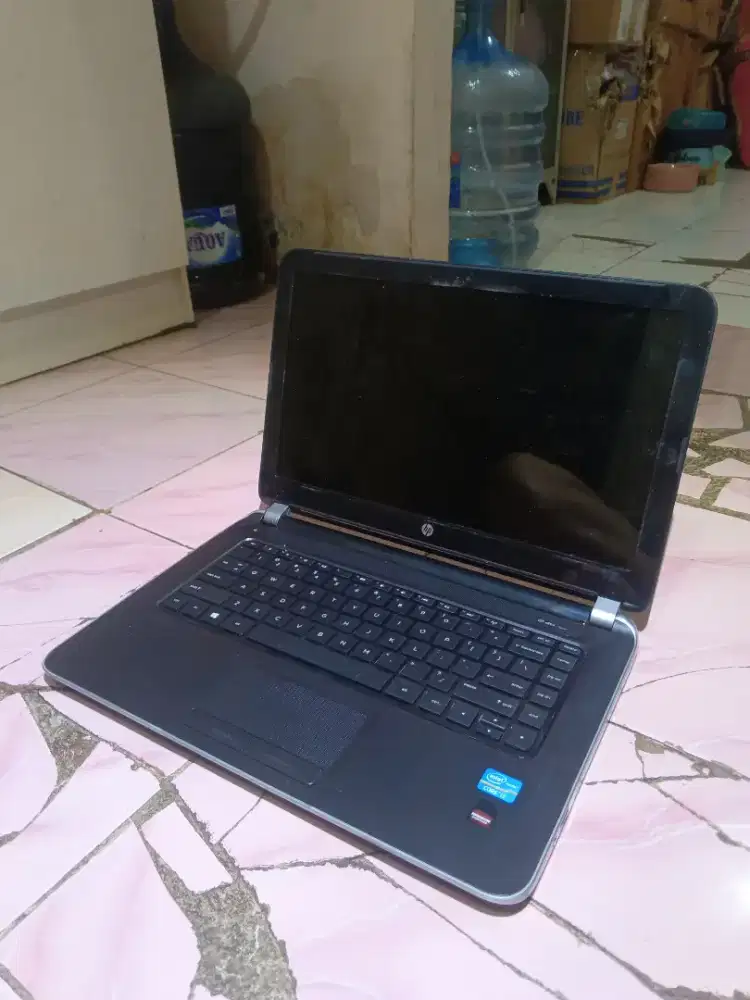 Laptop HP core i3 ram 6gb double vga