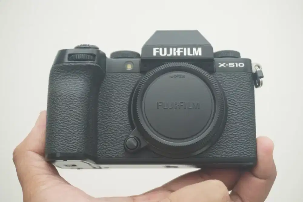 FUJI X-S10 XS10 SC 1xxx FUJIFILM XS-10 BODY ONLY BO Kamera Camera