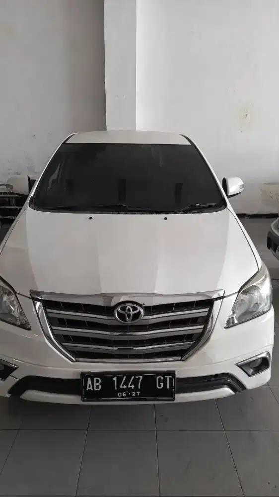 Innova v matic bensin 2015