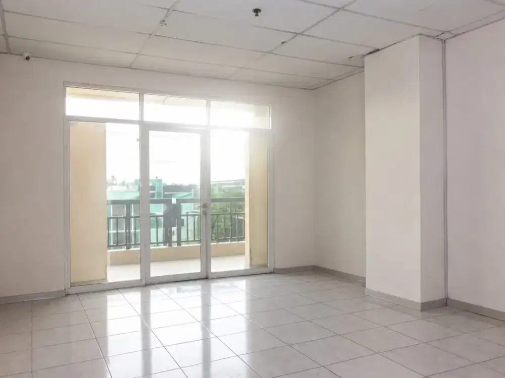 Murah Rukan MOI Kelapa Gading Jakarta Utara, 2 Lantai, LB 64 m², PAM, SHM