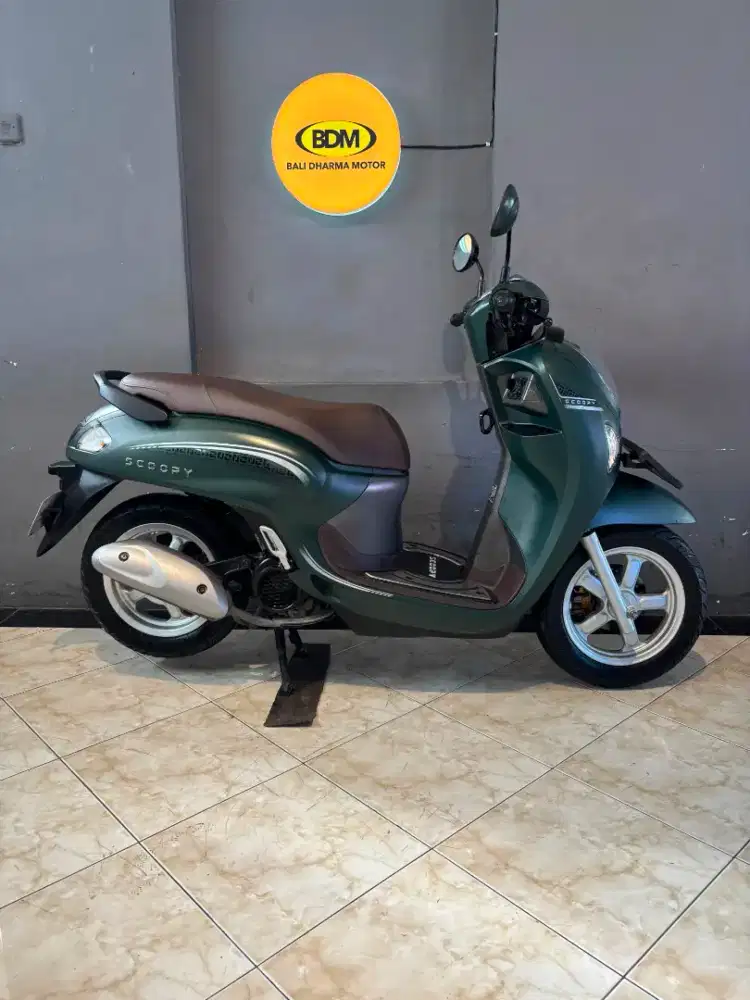 Honda. Scoopy fi thn 2025 cash. Bali dharma motor