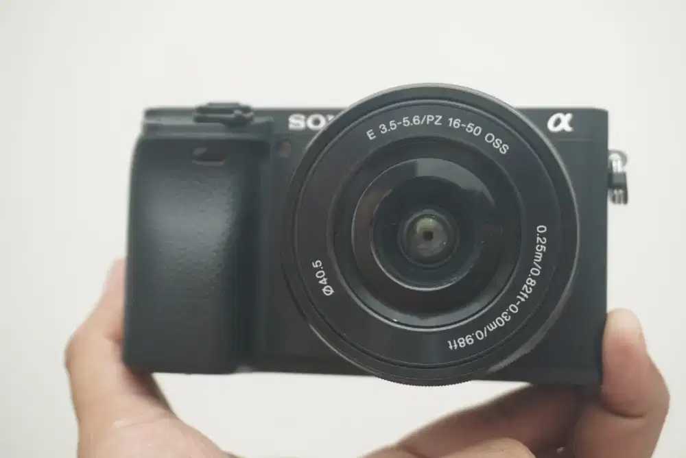 SONY A6400 KIT SC 3xxx Lensa 16-50mm OSS A 6400 Mirrorless Kamera