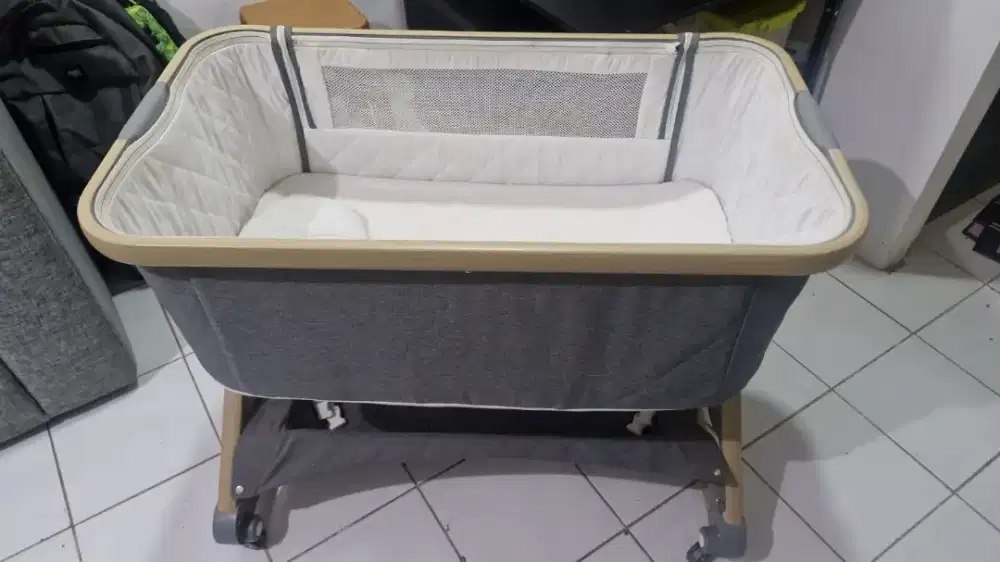 Jual box / tempat tidur bayi babyelle cloud baby