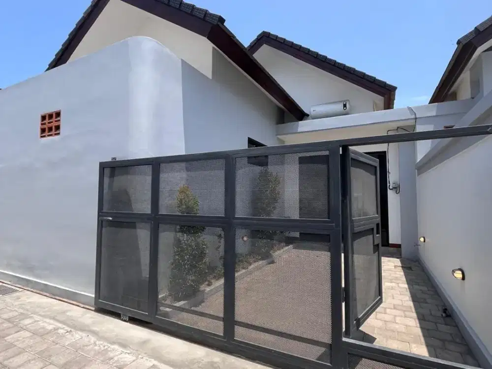 BRAND NEW MODERN VILLA IN BATUR SARI SANUR