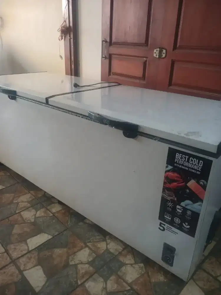 Freezer GEA Chest AB-1200-T-X