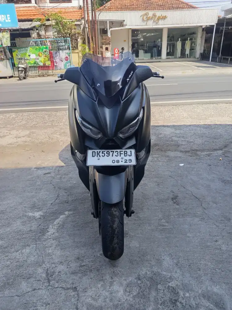 Xmax 2019 hitam Deva motor