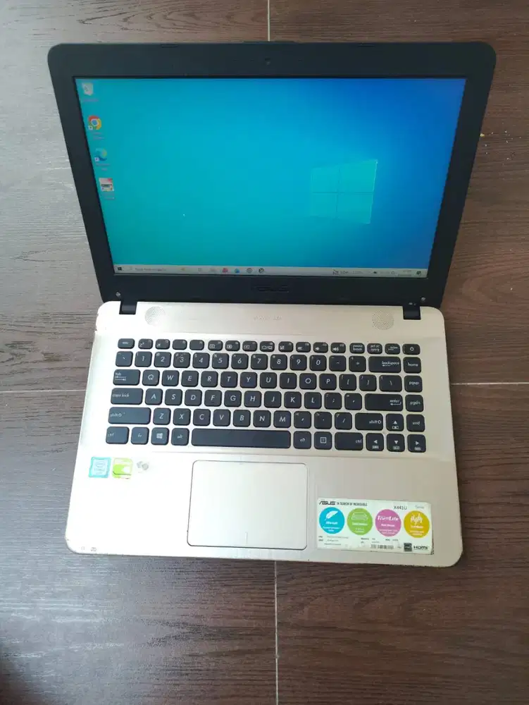 Asus x441u Proc i3 gen 6 NVIDIA ge force 2 gb